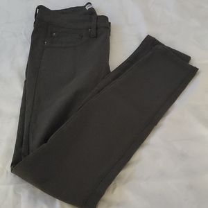 Pants never used. Without tags